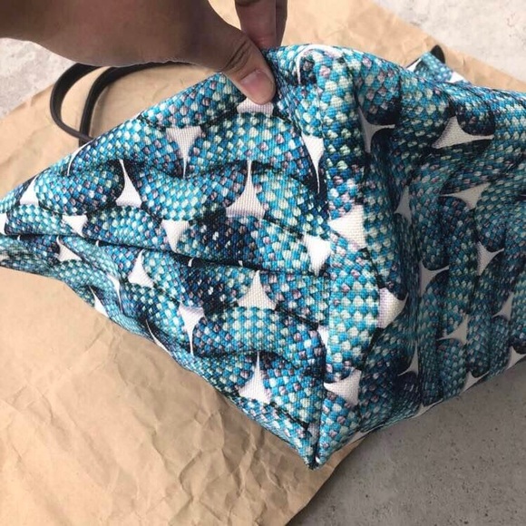 LONGCHAMP exclusive woven wave rope shoulder tote - Picture 7 of 10